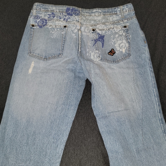 dELiA*s Painted Distressed Jeans - Size 11/12 - Light Wash - Picture 8 of 12